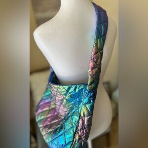 Giftable 🎄Iridescent Rainbow Puffer Bag